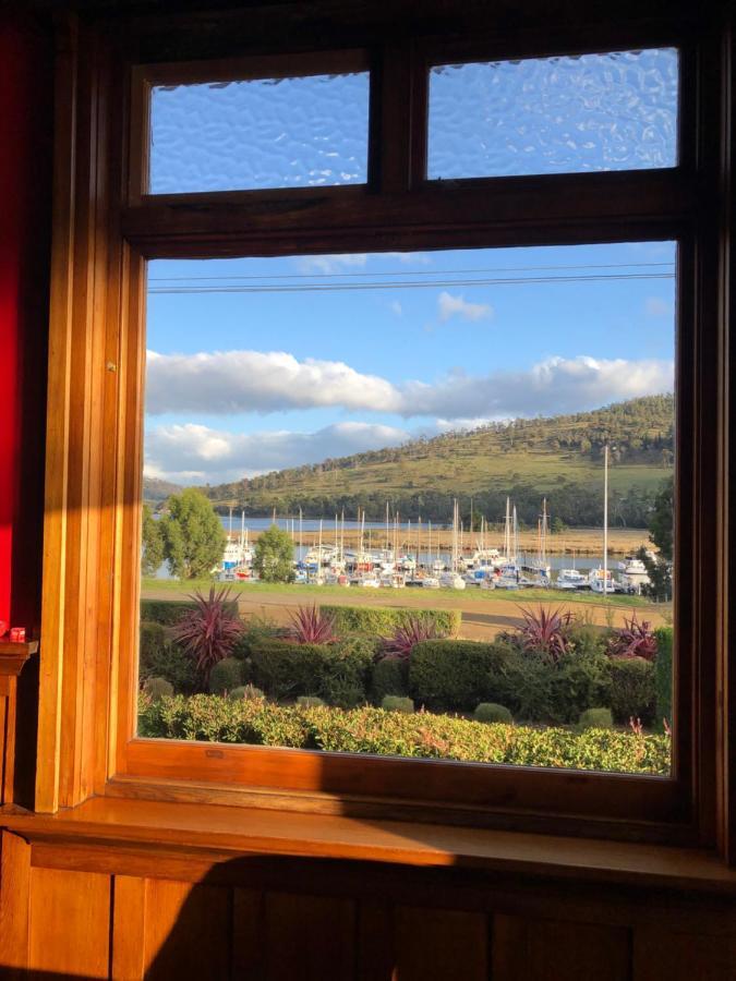 Kermandie Hotel Port Huon Bagian luar foto