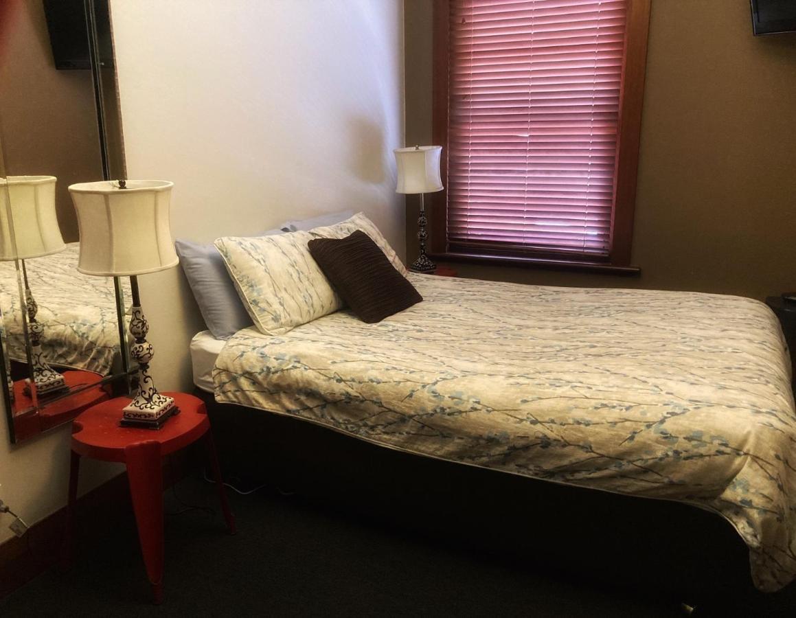 Kermandie Hotel Port Huon Bagian luar foto