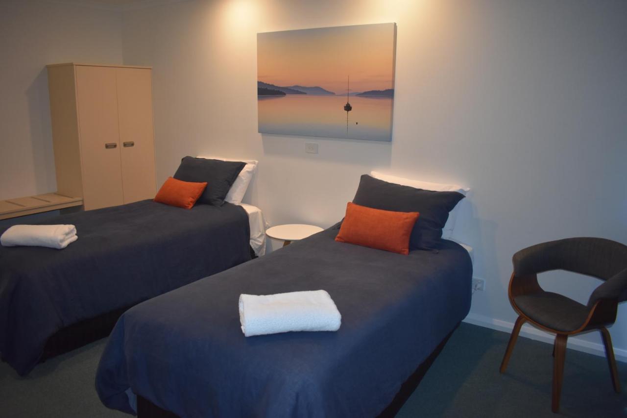 Kermandie Hotel Port Huon Bagian luar foto